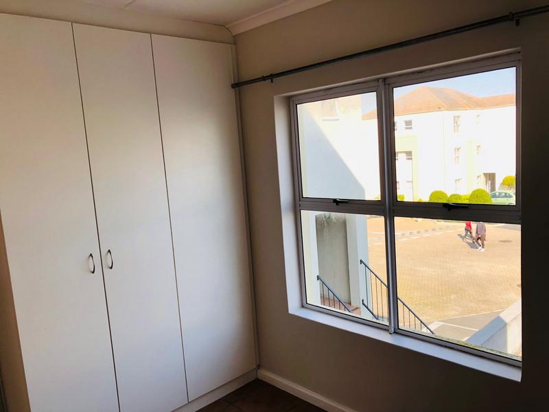 To Let 2 Bedroom Property for Rent in Vredekloof East Western Cape